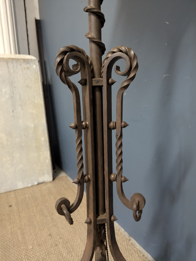 Lampadaire en fer forgé DLG Art and Craft