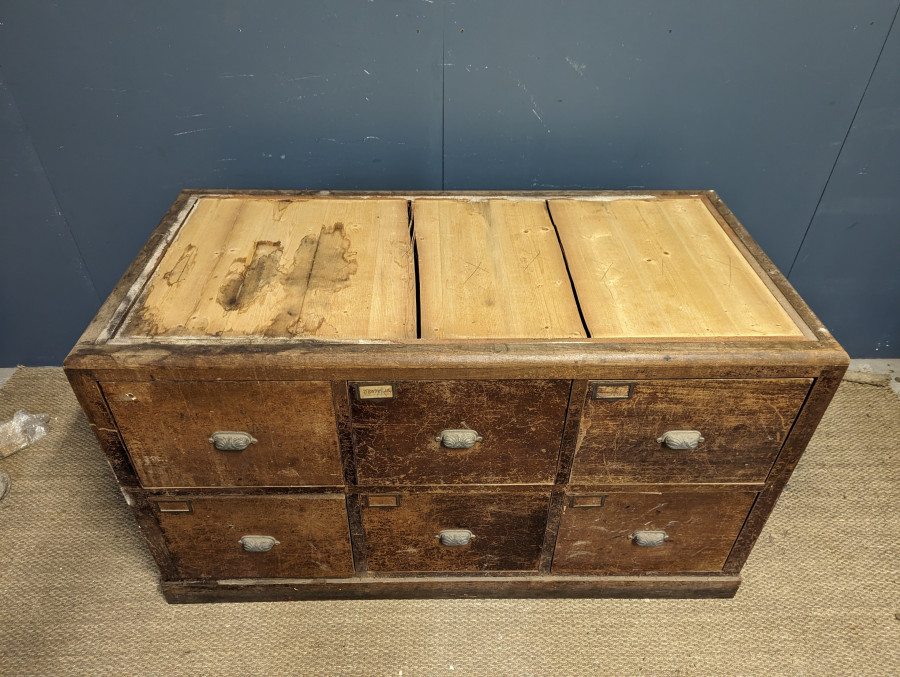 Meuble de métier ou d'atelier
