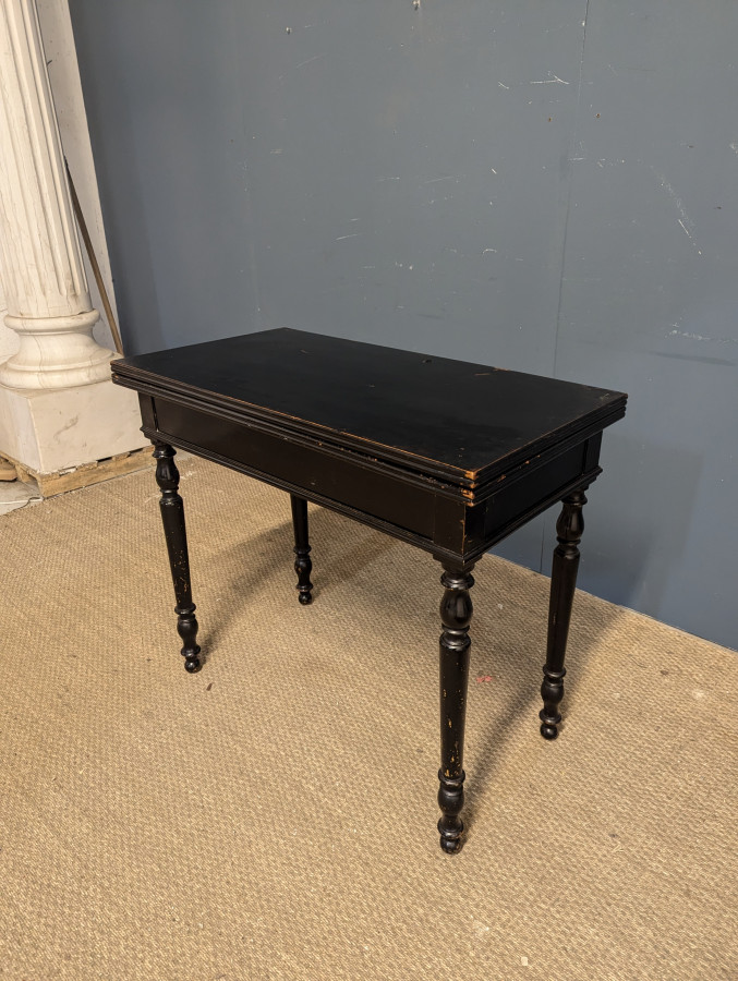Table à jeux noire
