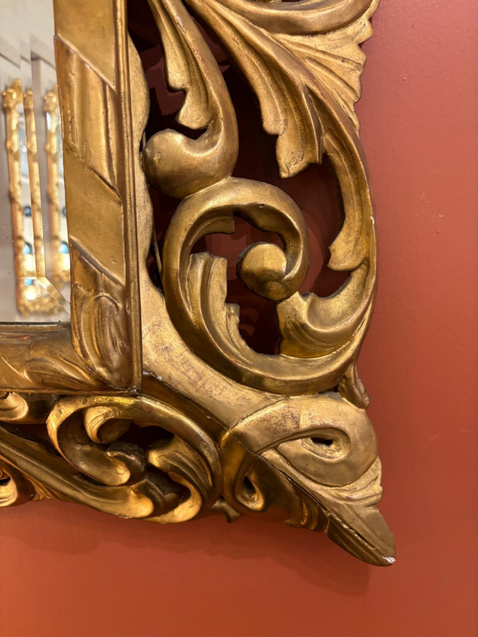 Miroir en bois Doré années 1870