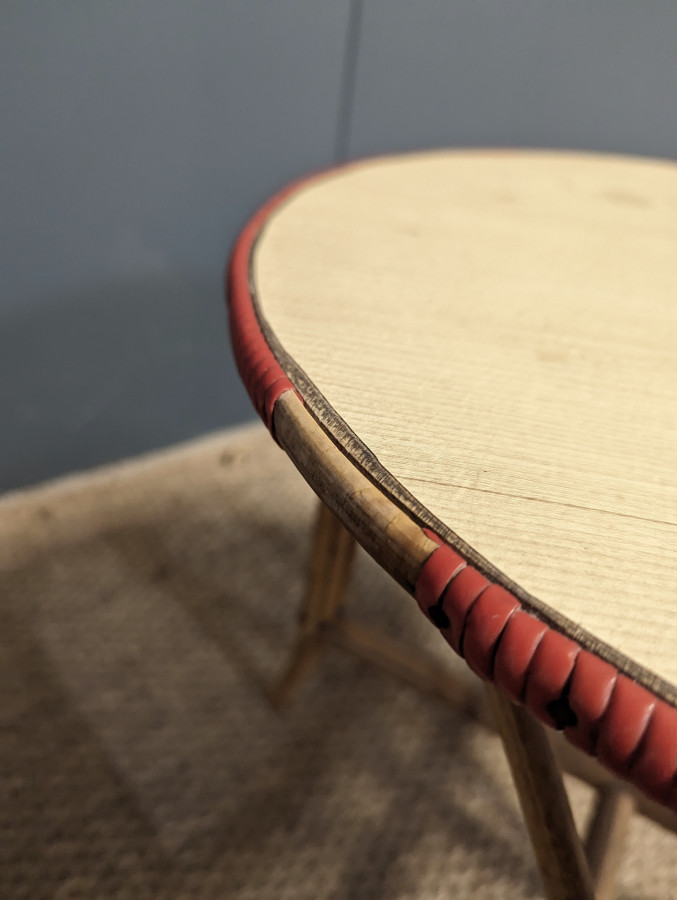 Table d'apoint en bambou