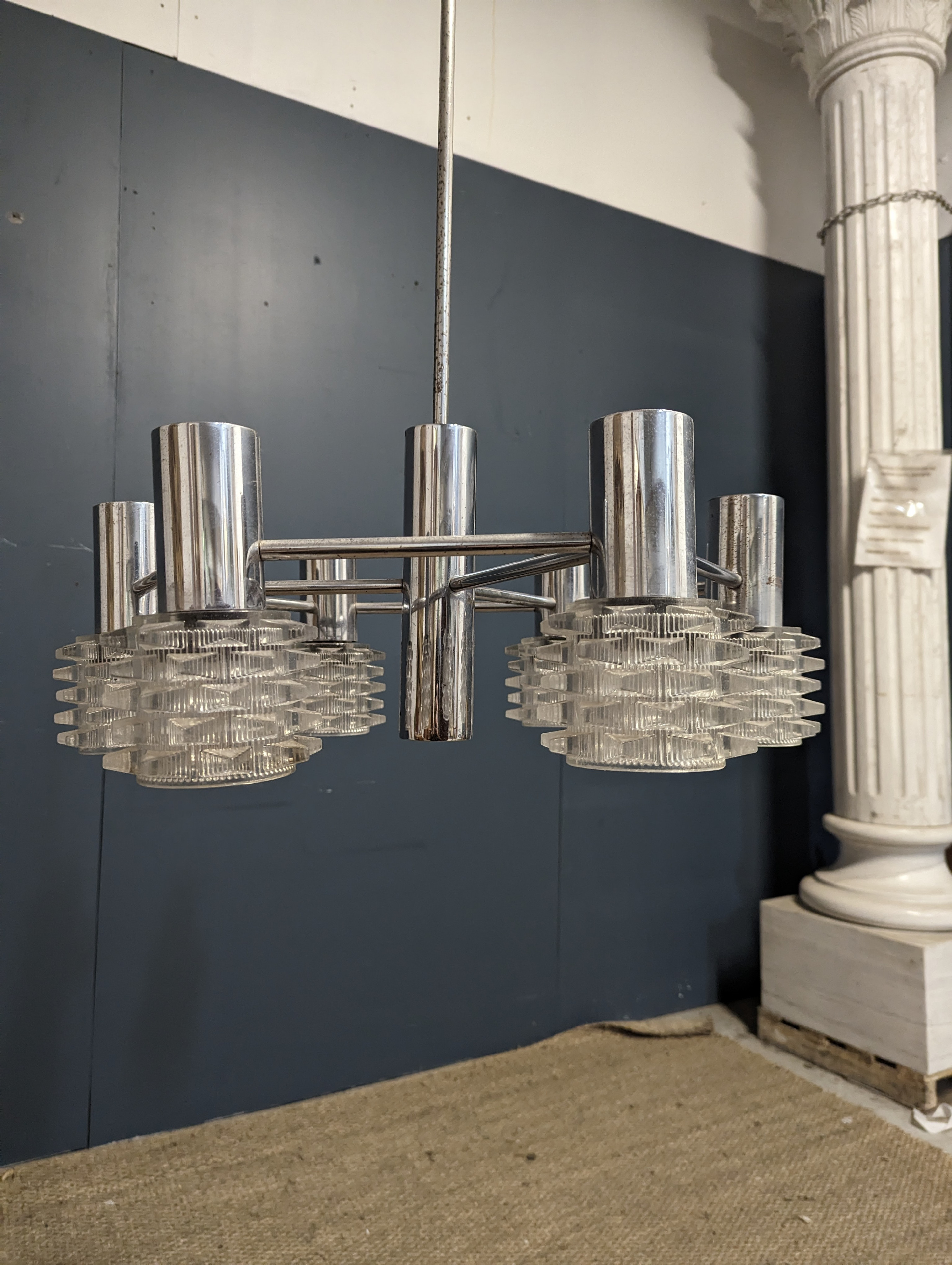 Lustre de style Space Age design Italien - La Brocante En Ligne
