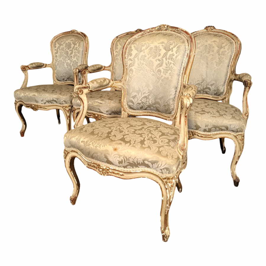 Série de 4 fauteuils époque Louis XV