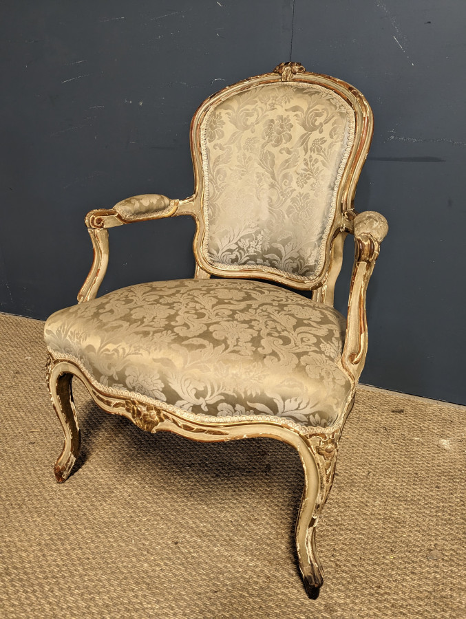 Série de 4 fauteuils époque Louis XV
