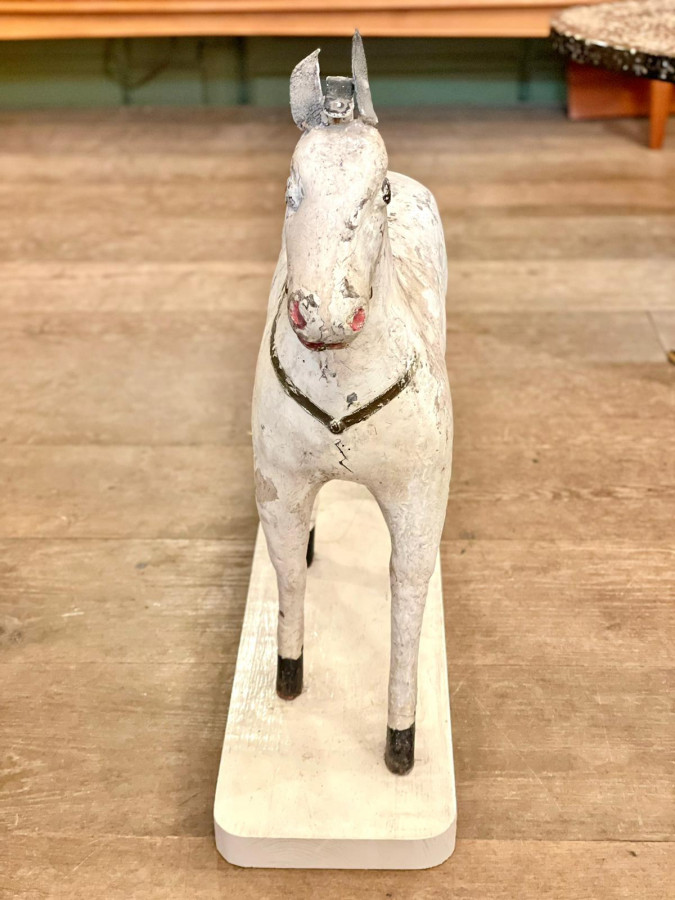 Cheval en bois polychrome début XXe