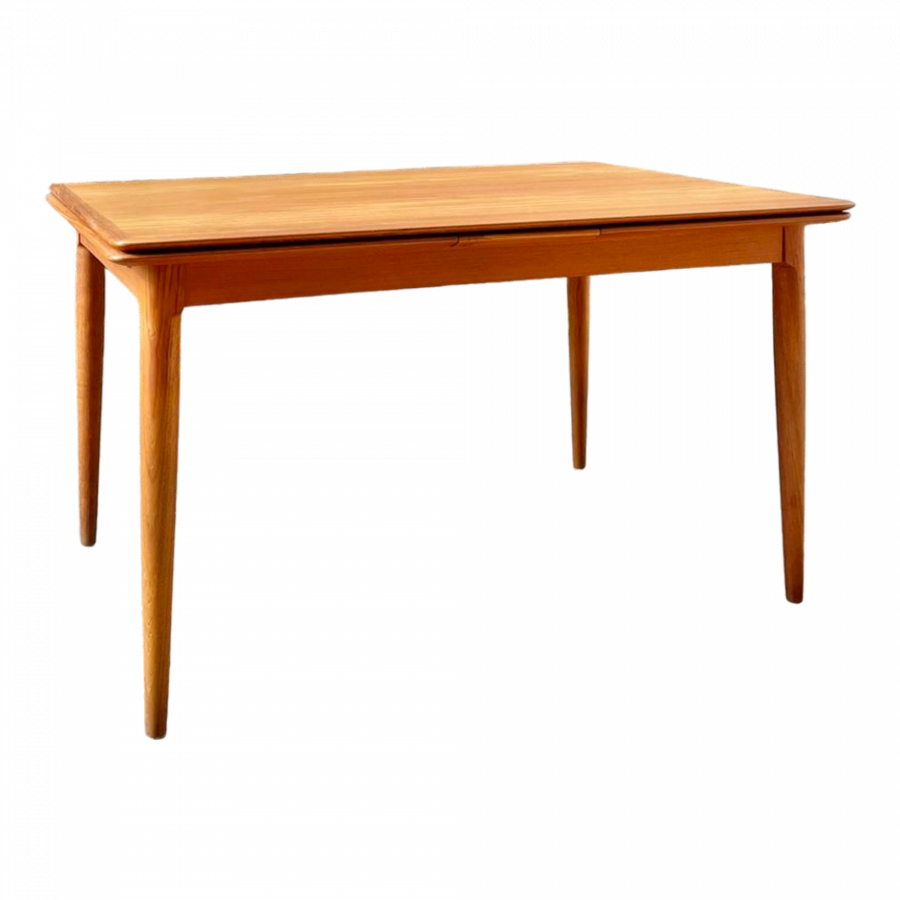 Table Scandinave de Niels Otto Moller