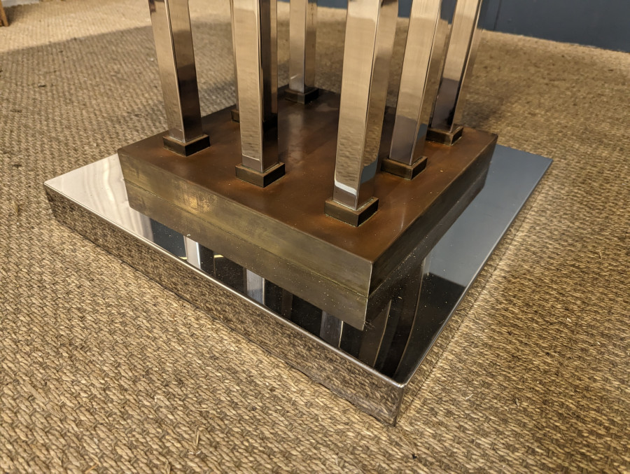 Table octogonale pied central Romeo Rega hollywood