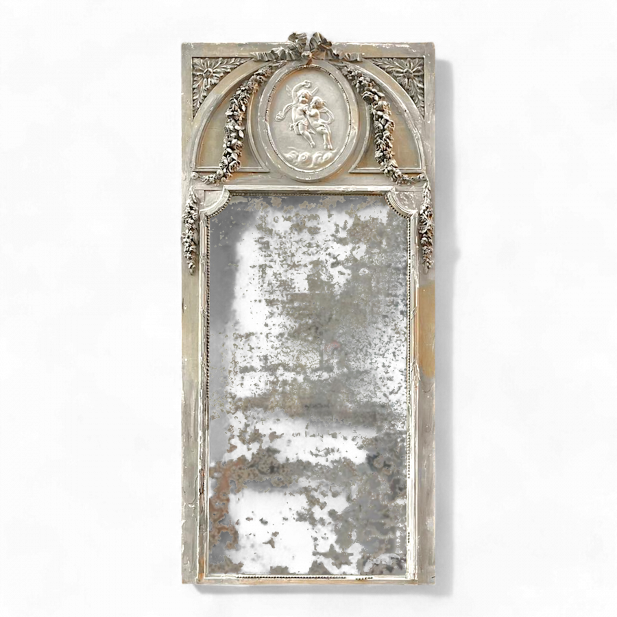 Grand trumeau de boiserie patiné de style Louis XVI