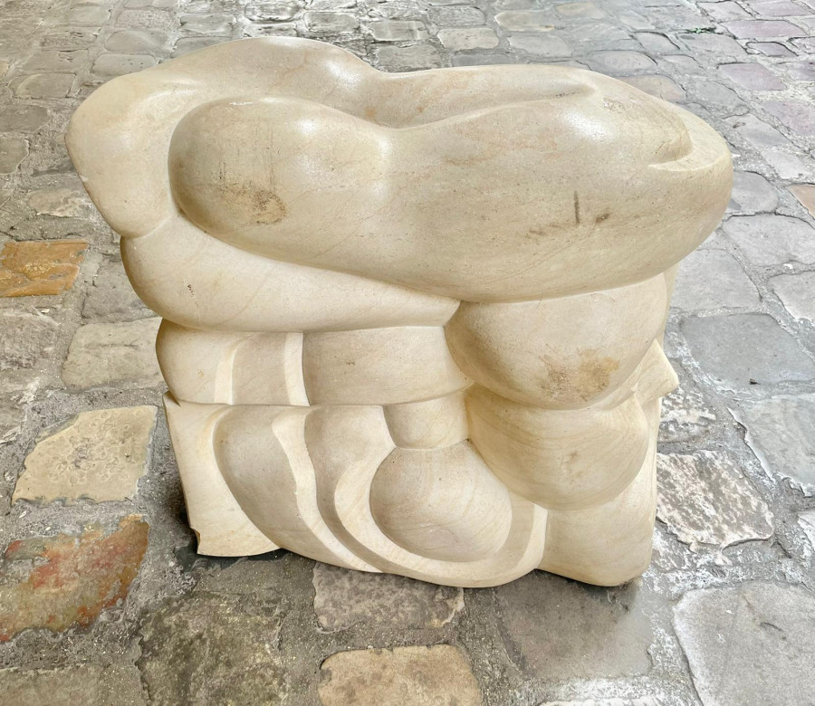 Sculpture de visages de style Art Déco par Lucien Begliomini