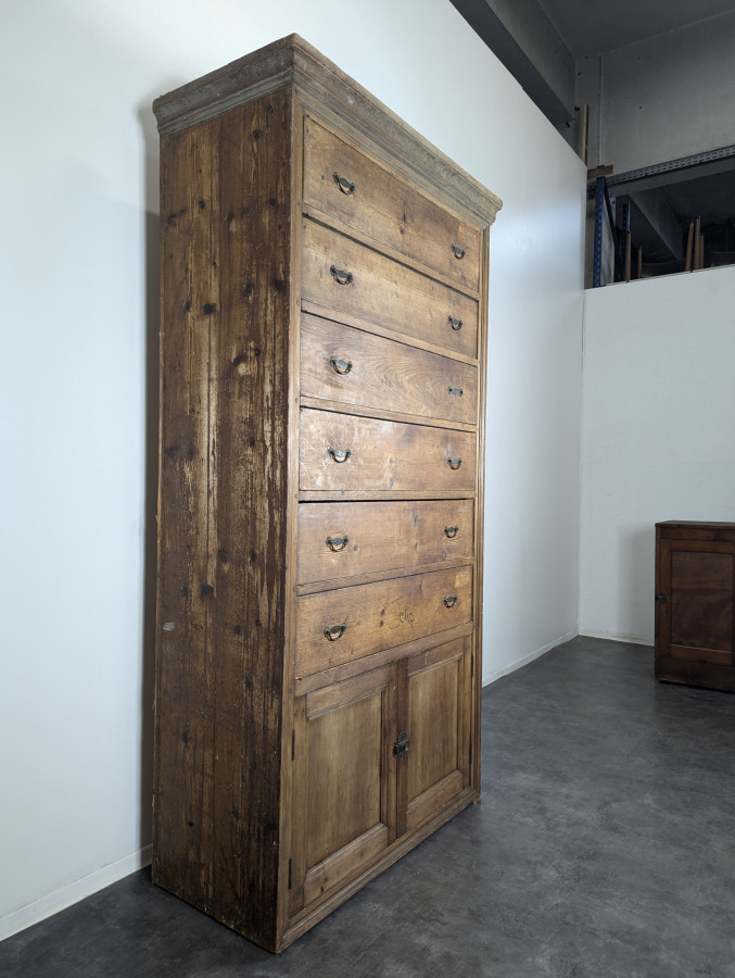 Meuble de métier chiffonier en sapin