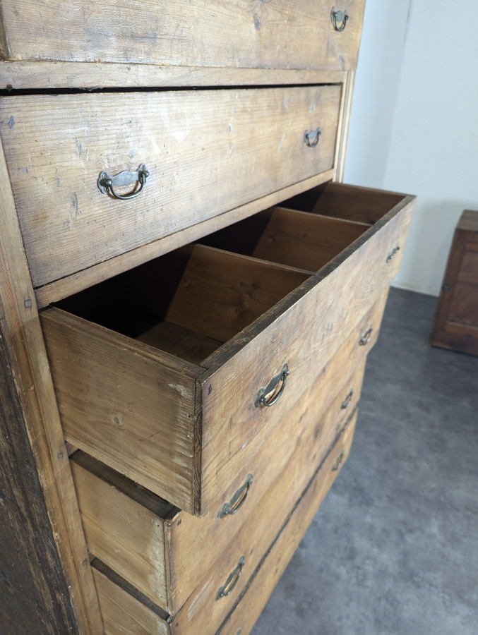 Meuble de métier chiffonier en sapin