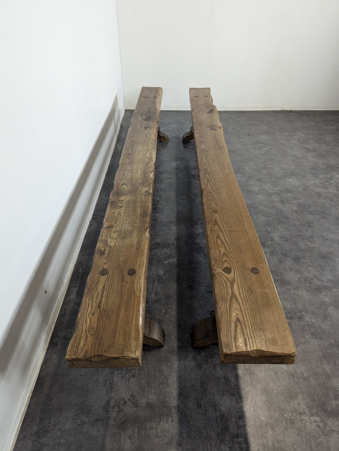 Paire de bancs monastère en Orme Massif
