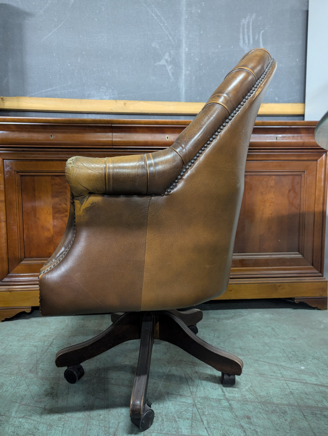 Fauteuil de bureau chesterfield