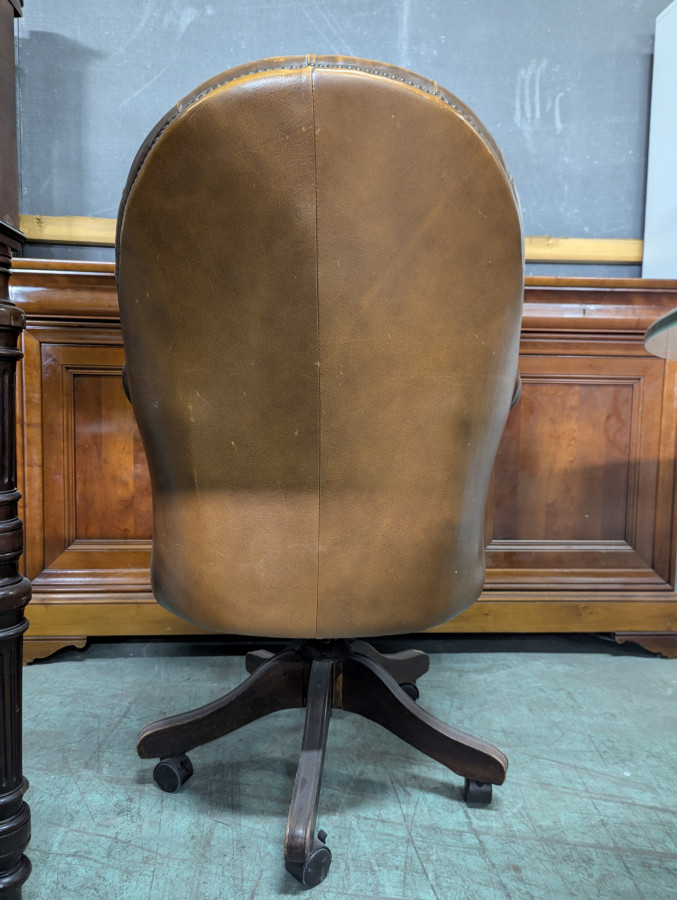 Fauteuil de bureau chesterfield