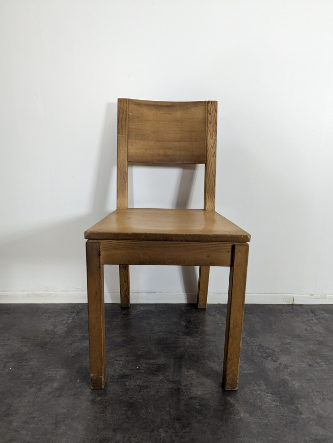 Série de 4 chaise en Sapin