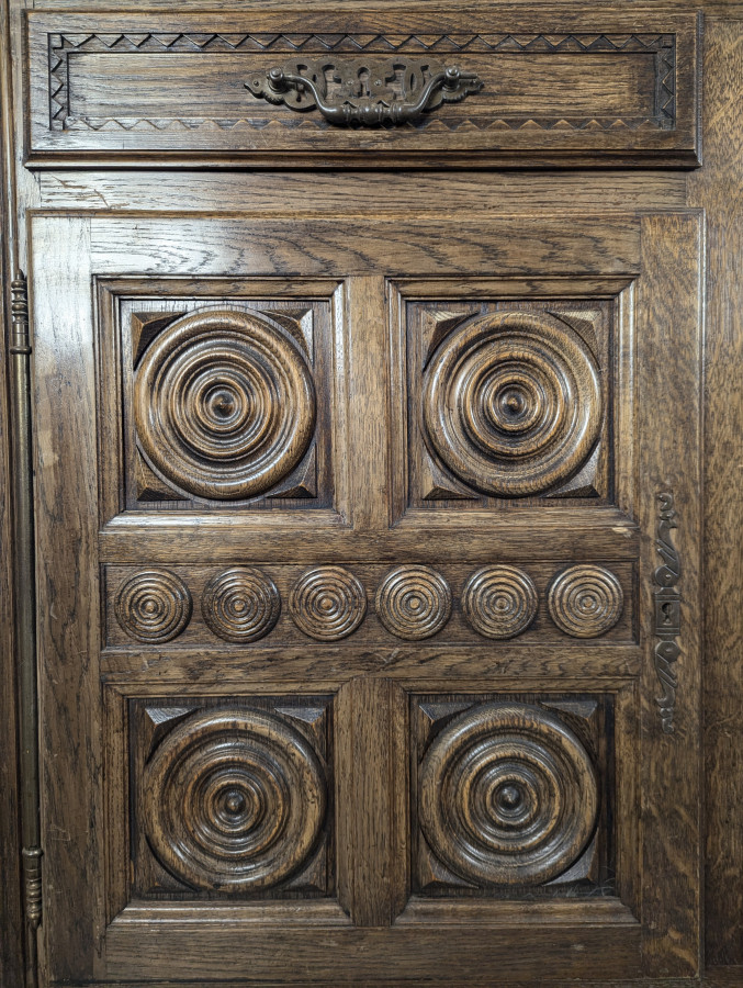 Enfilade brustaliste DLG de Dudouyt