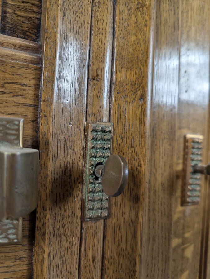Enfilade des années 40 en chêne