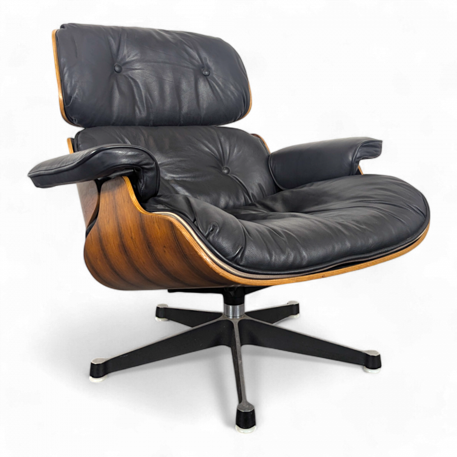 Fauteuil lounge chair d’Eames Édition Mobilier International