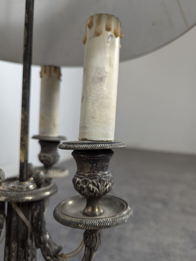 Lampe Bouillote de style Louis en bronze argenté