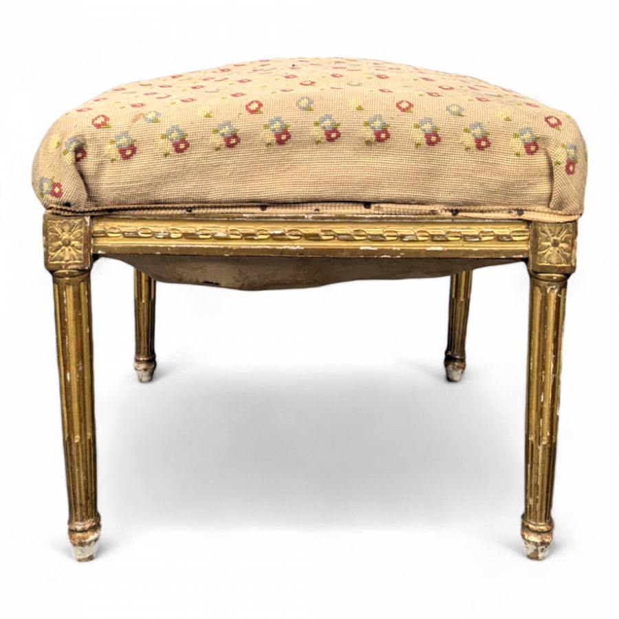 Tabouret de style Louis XVI en bois doré