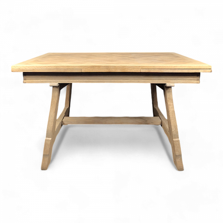 Table decapée rustique à allonges en chêne