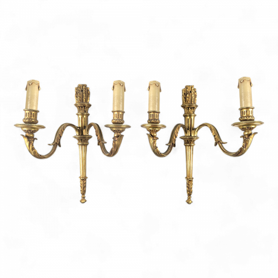 Paire d'applique en bronze de style Louis XVI modèle Carquois