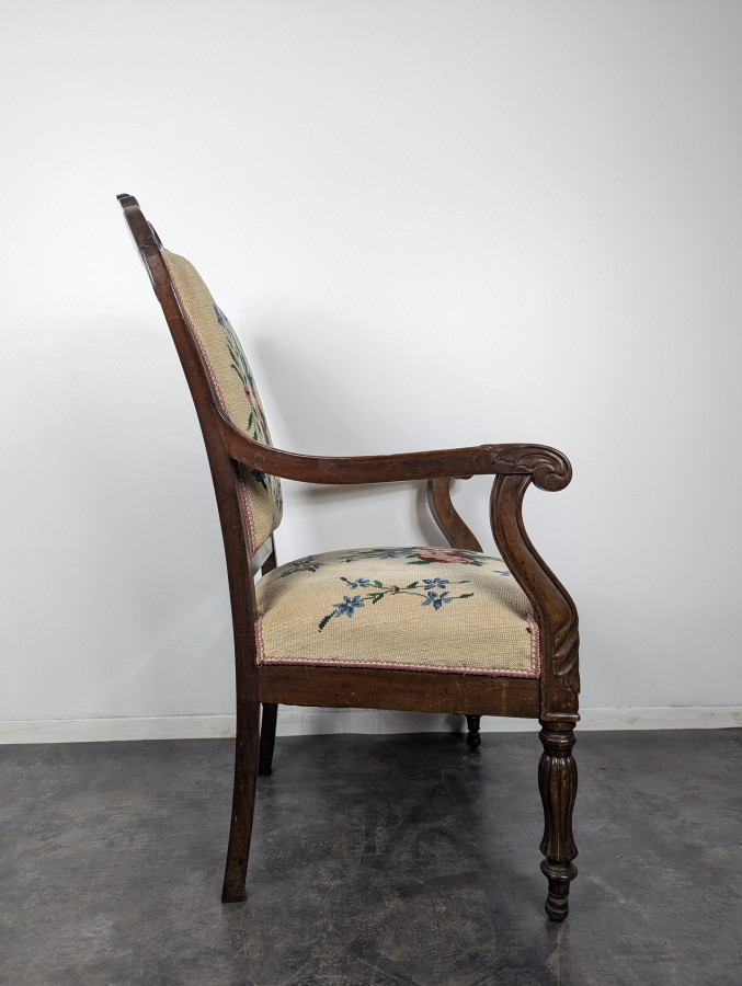 Fauteuil cabriolet style Restauration