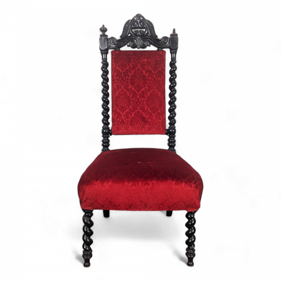 Chaise de style Louis XIII