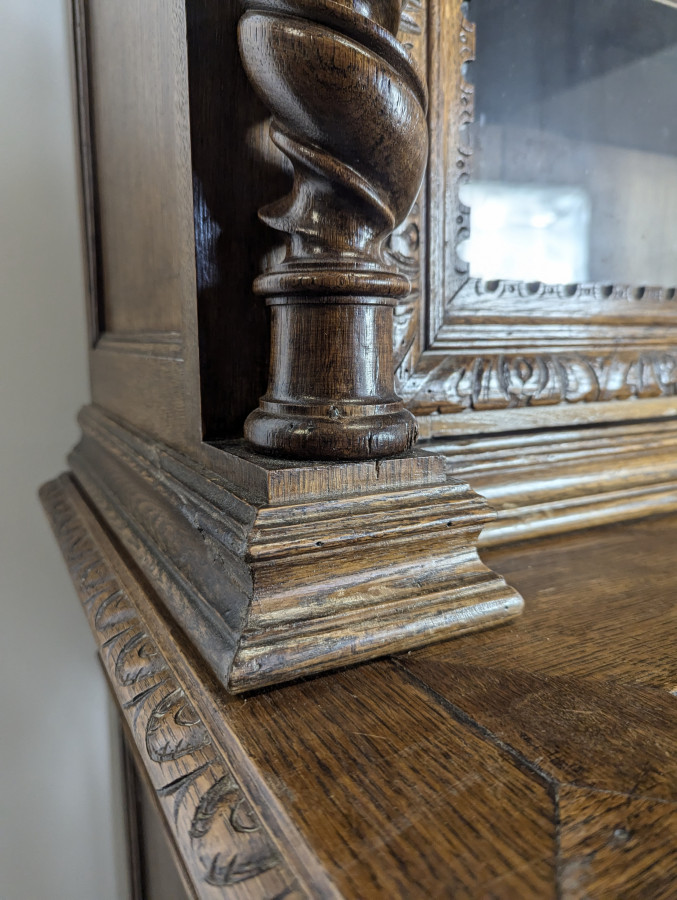 Buffet de chasse de style Renaissance en Noyer