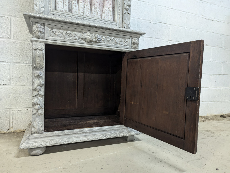 Buffet de chasse Henri II réchampi