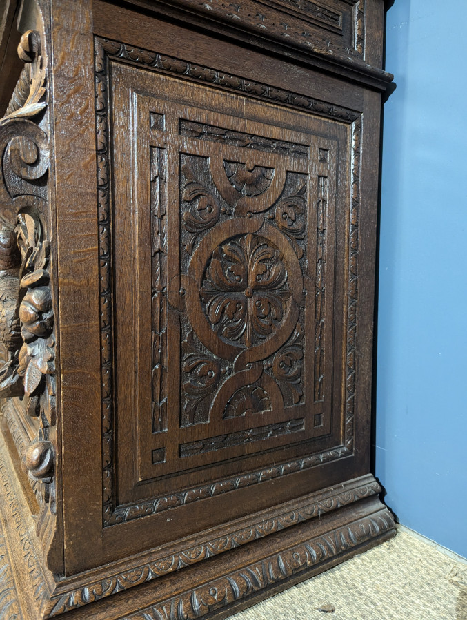 Buffet de chasse style renaissance thème chasse et pêche