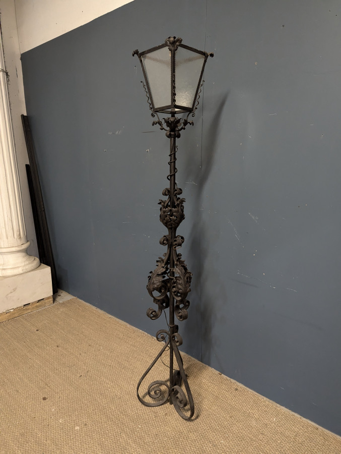 Lampadaire en fer forgé DLG Ferdinand Marrou