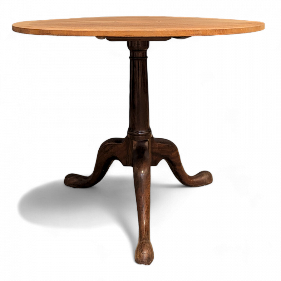 Table d'appoint guéridon décapé style Anglais