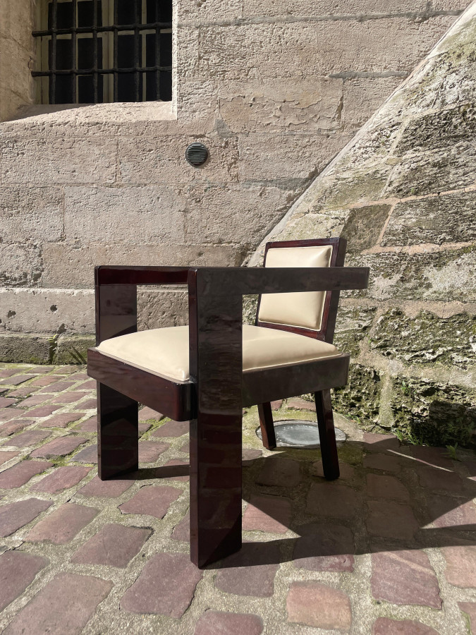 Paire de fauteuils Art Déco en Acajou et Skaï