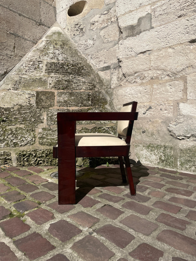 Paire de fauteuils Art Déco en Acajou et Skaï