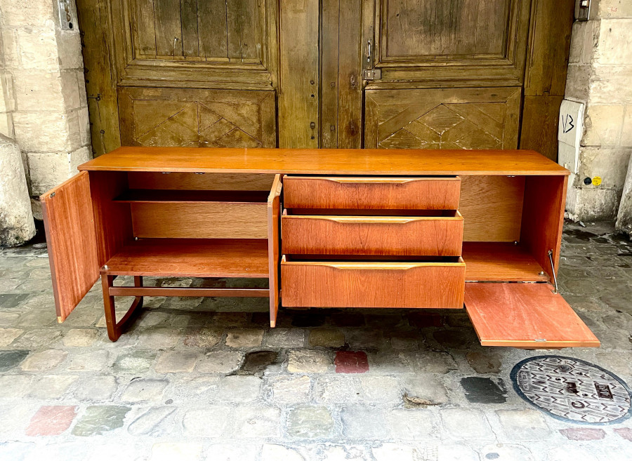 Enfilade scandinave en Teck