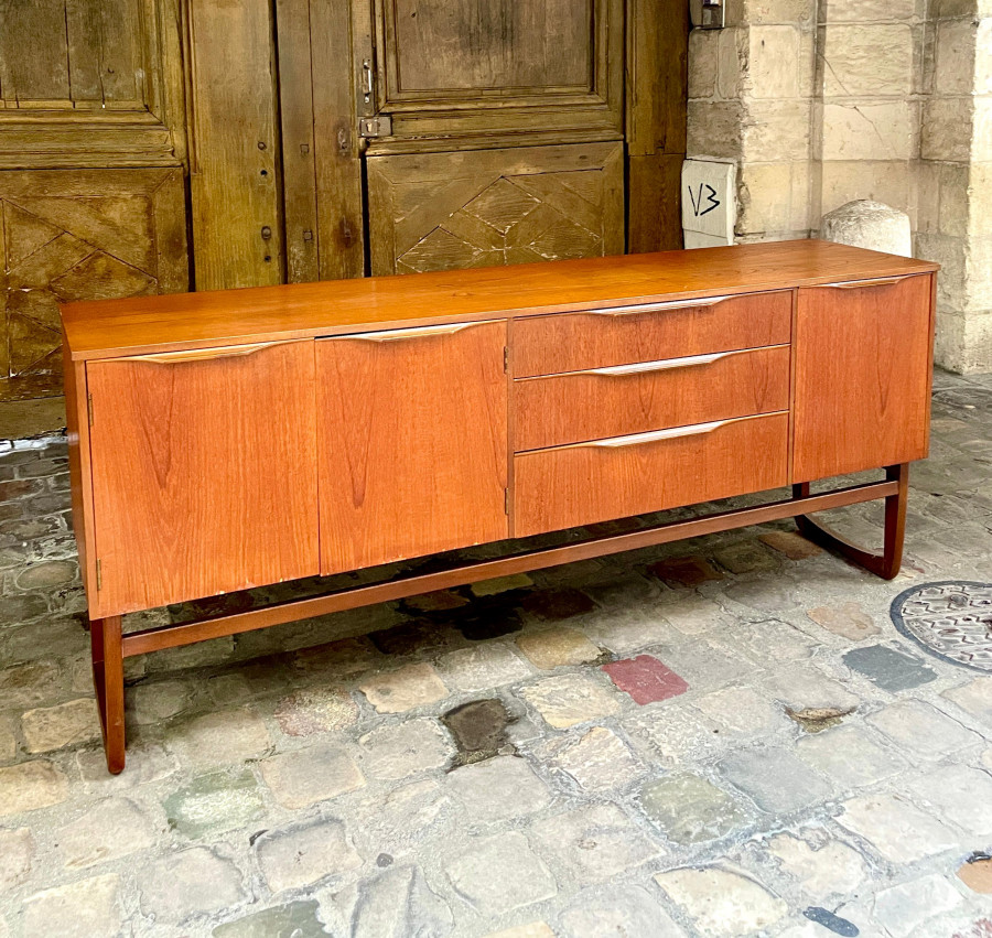 Enfilade scandinave en Teck