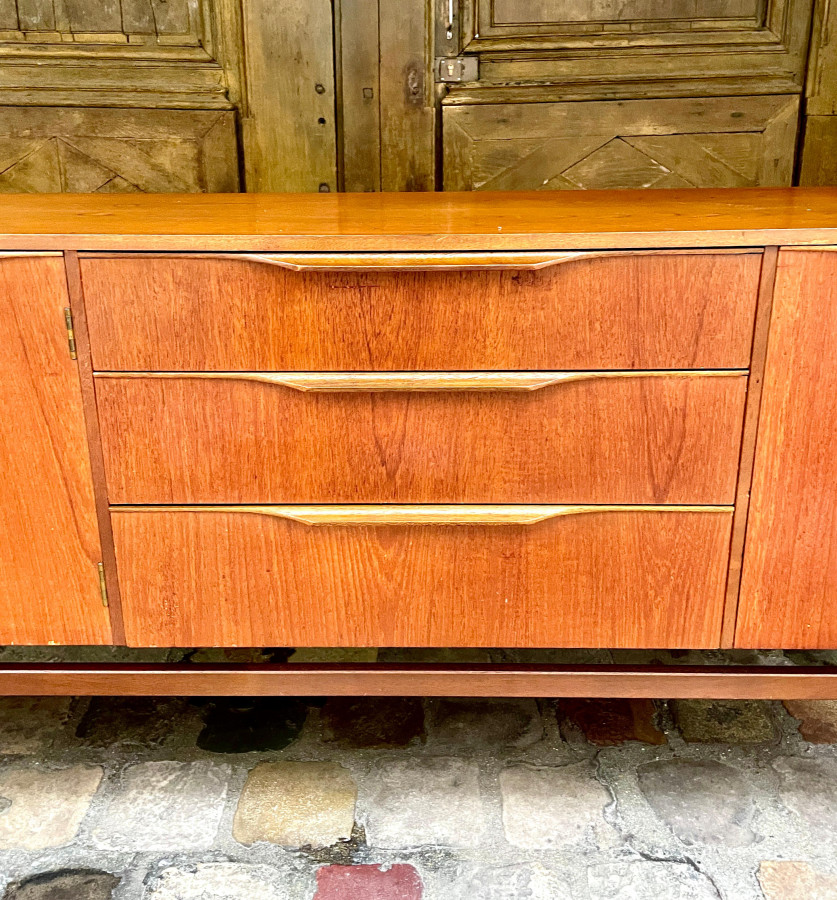 Enfilade scandinave en Teck