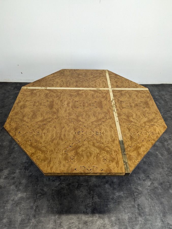 Table en Ronce de Noyer de Jean Claude Mahey