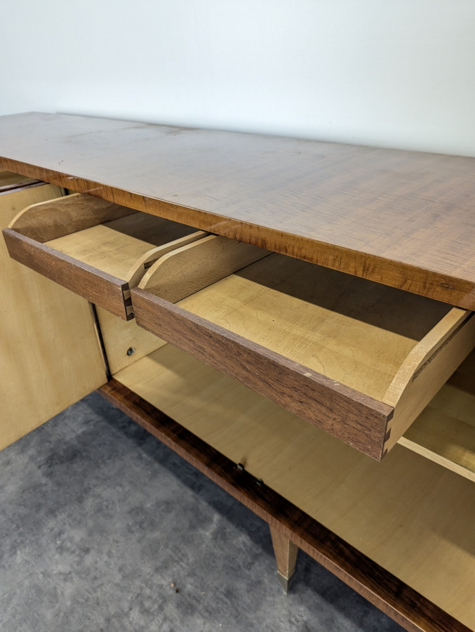 Enfilade des années 60 vernis polyestère