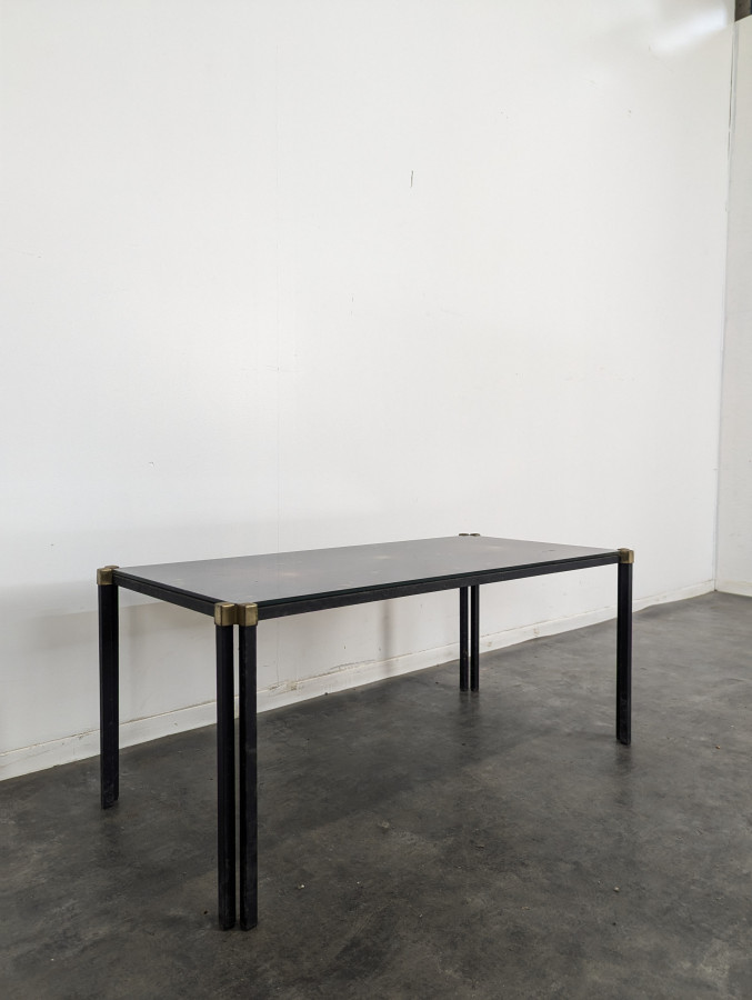 Table basse des années 60 motif constellation