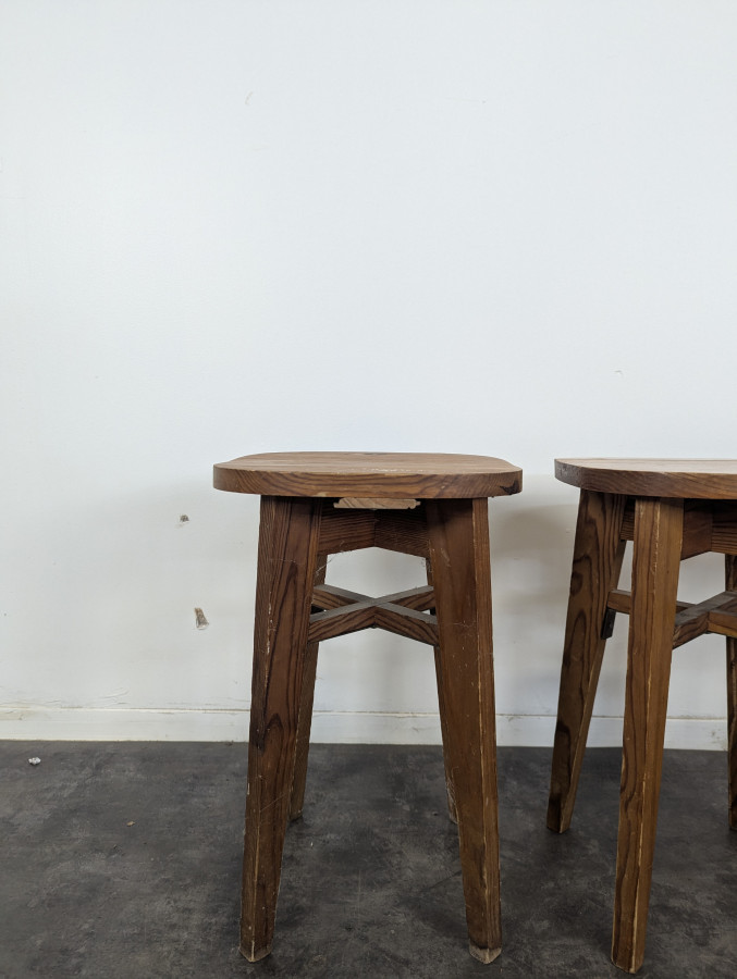 Série de 4 tabourets époque Reconstruction Louis Gamet