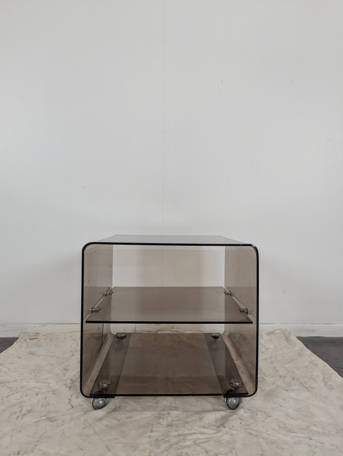 Desserte en plexiglass par Roche Bobois