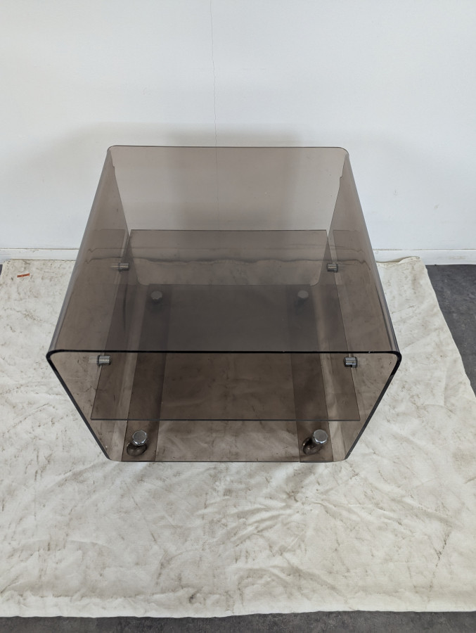 Desserte en plexiglass par Roche Bobois