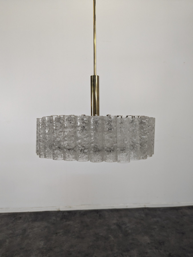 Lustre en verre soufflé de Doria Leuchten
