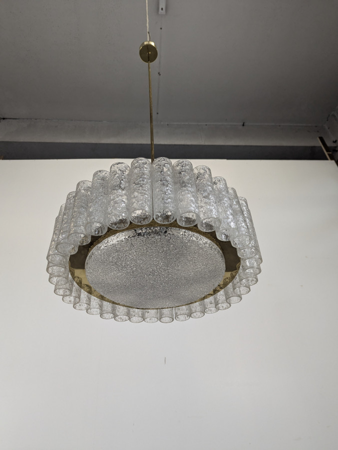Lustre en verre soufflé de Doria Leuchten