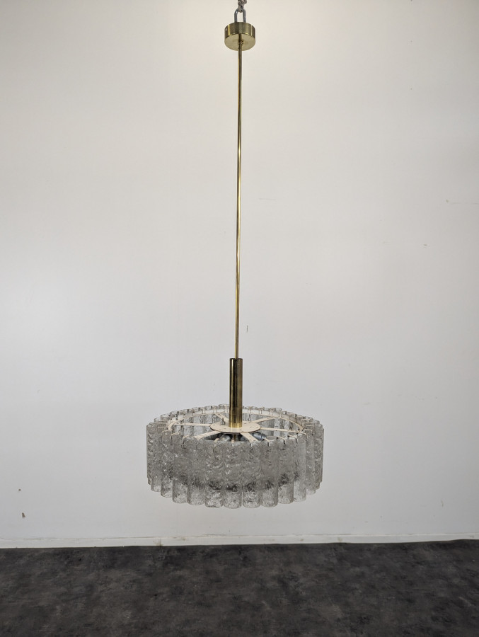 Lustre en verre soufflé de Doria Leuchten