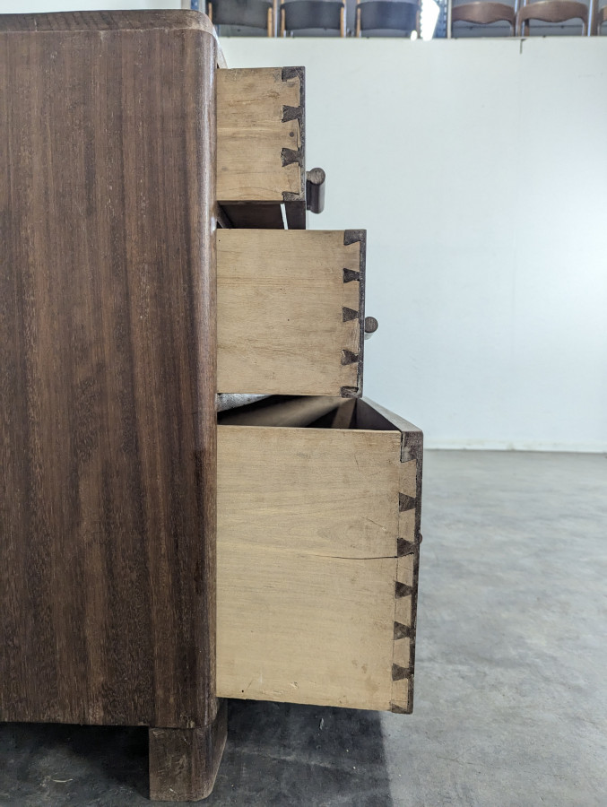 Commode moderniste en Acajou massif