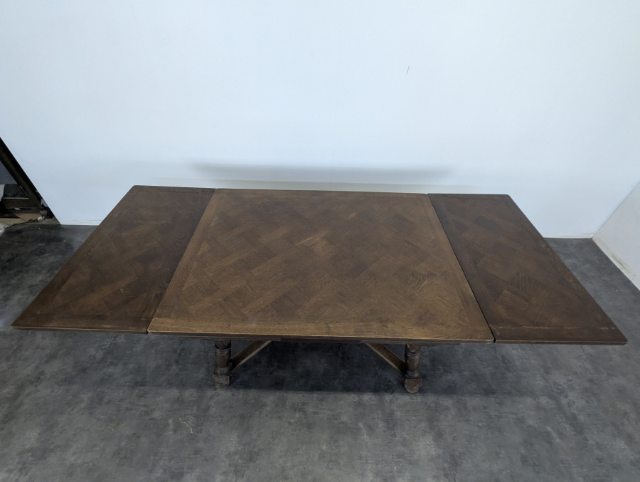 Table rustique en chêne