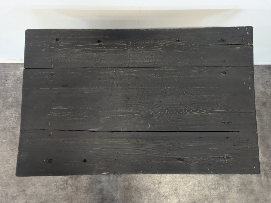 Table réchampie bois noircie XIXeme
